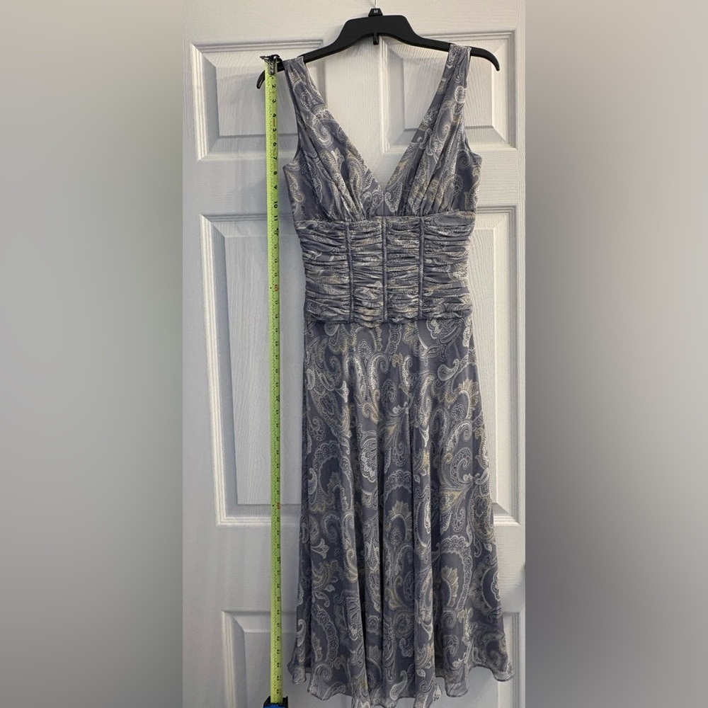 Carmen Marc Valvo sleeveless dress